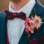 25 Ideas originales para el ojal del traje de boda para cualquier estilo