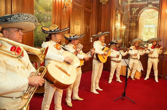 Mariachis Madrid America - Teléfono, opiniones y Dirección