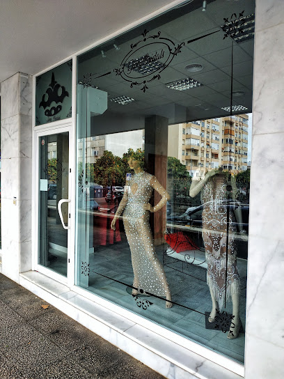 BACKSTAGE Moda Femenina Valladolid - Opiniones y contacto