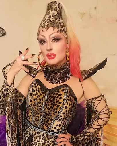 GINA Drag Queen - Opiniones